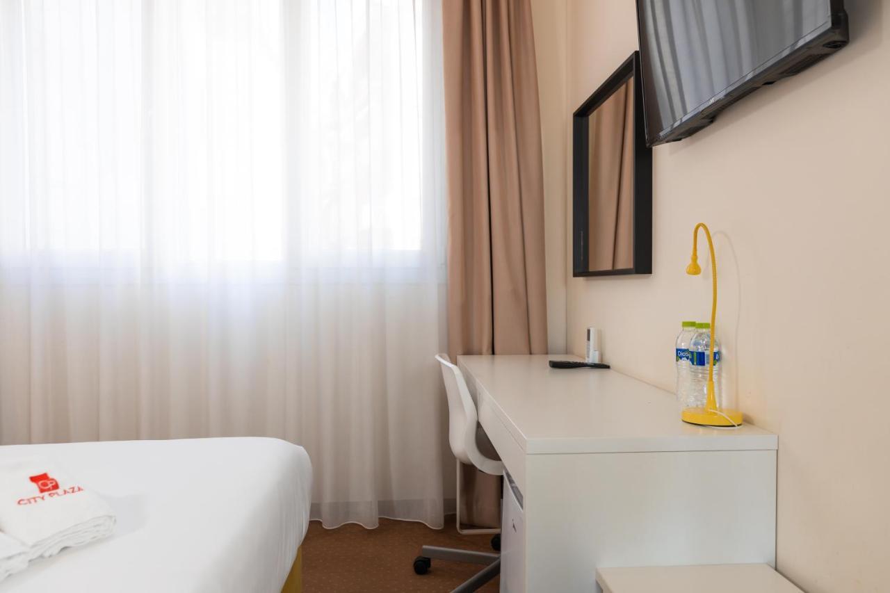 City Plaza Apartments & Rooms 테살로니키 외부 사진